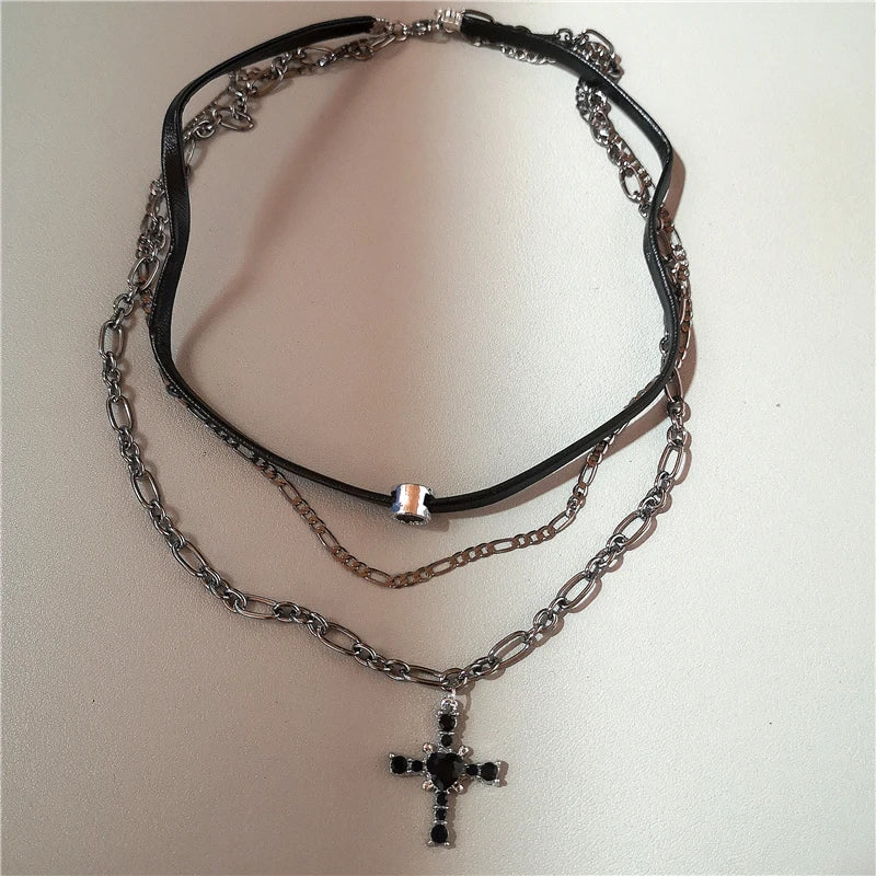 Punk Y2K Metal Cross Star Black Heart Pendant Multi Layer Bead Necklace For Women Men Vintage Gothic Charm Grunge Jewelry Gift