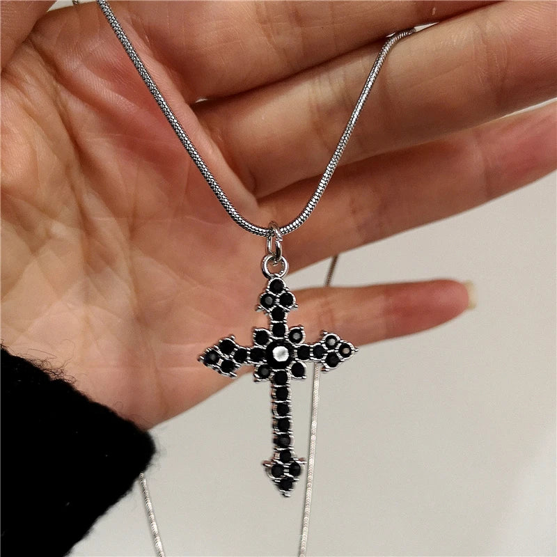 New Y2K Goth Harajuku Vintage Black Heart Star Choker Necklace Egirl Aesthetic 2000s EMO Grunge  Charm Jewelry Scene Accessories
