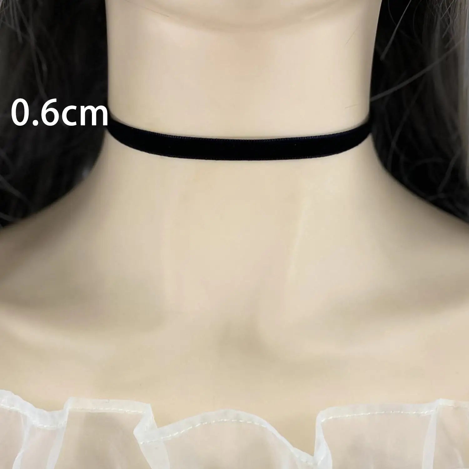 Fashion Sexy Punk Gothic Black Velvet Choker Necklaces Simple Vintage Clavicle Neck Chain Women Girls Party Jewelry Accessories