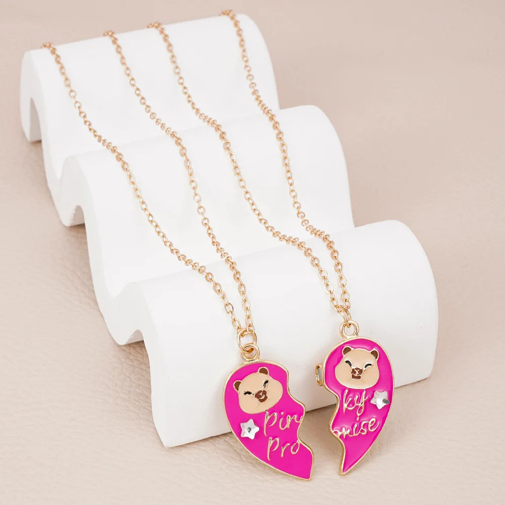 2PCs/Set Heart Capybara Pendant Best Friend Girl BFF Necklace Besties Friendship Jewelry 2025 Christmas 2026 New Year Gifts