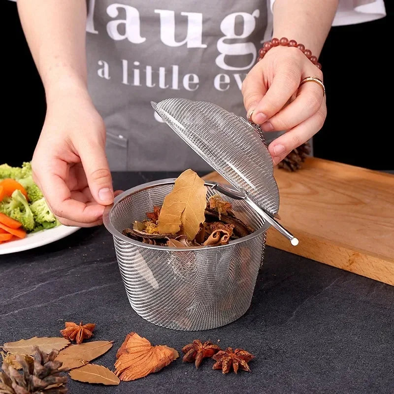 Herbal Ball Tea Spice Strainer Durable Silver Reusable Stainless Mesh Teakettle Locking Tea Filter Infuser Spice Kitchen 5 Sizes