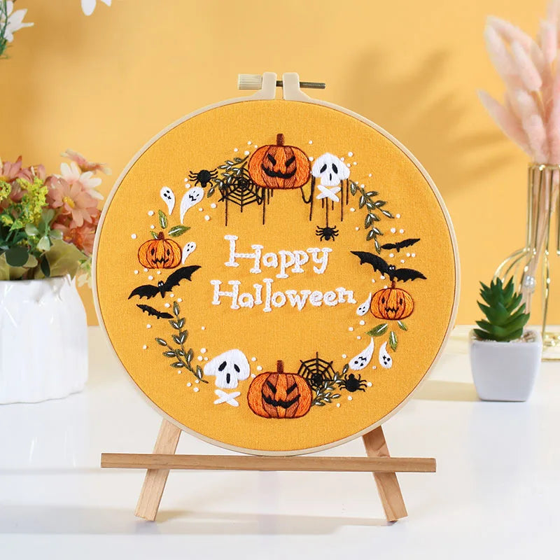 Halloween Embroidery Kits, Cross Stitch Kit for Beginners Adults DIY Spider Pumpkin Wreath Crafts Embroidery Kit