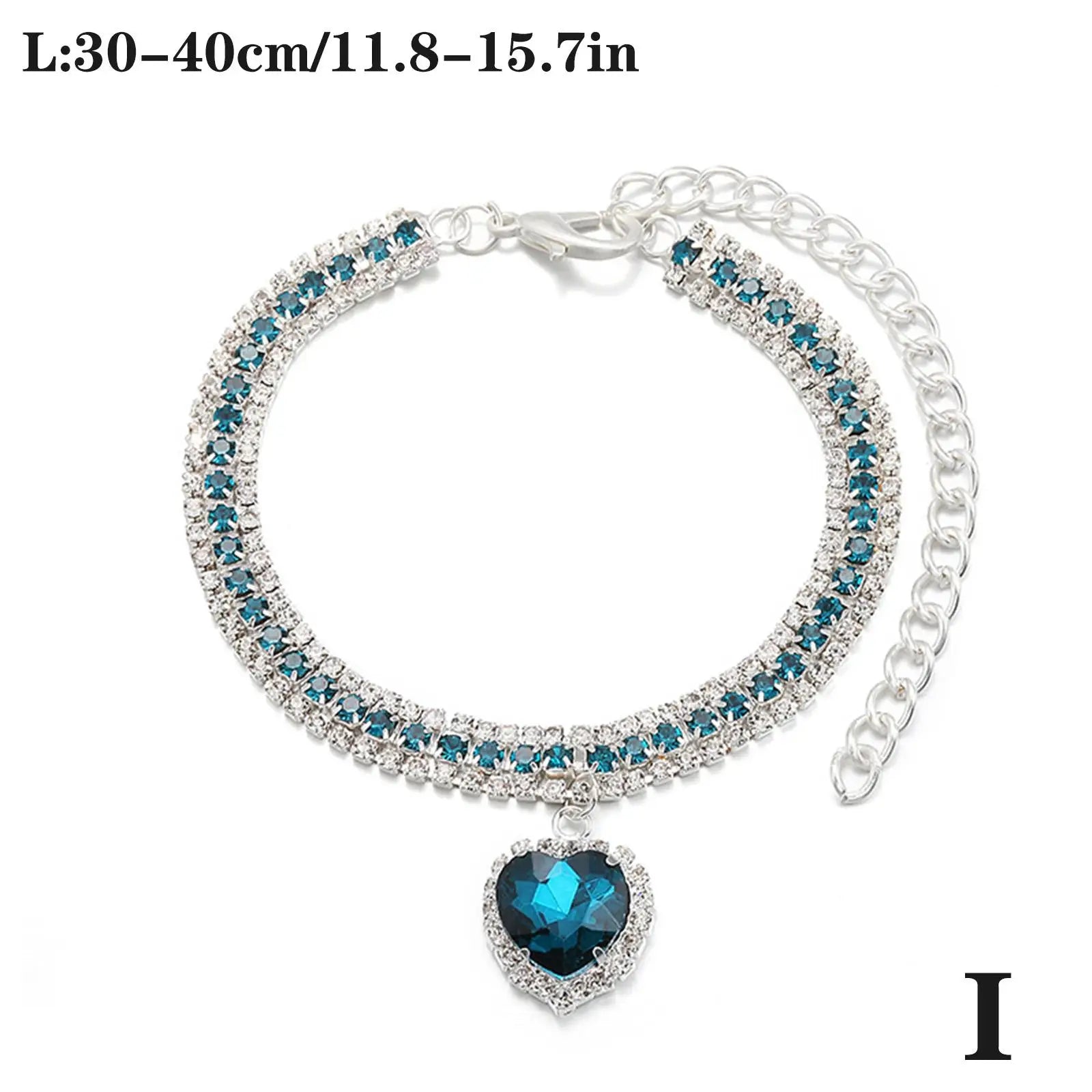 Luxury Crystal Cat Collar Love Pendant Necklace Pet Collar Adjustable Small Dog Cat Neck Ring Rhinestone Collar Pet Accessories