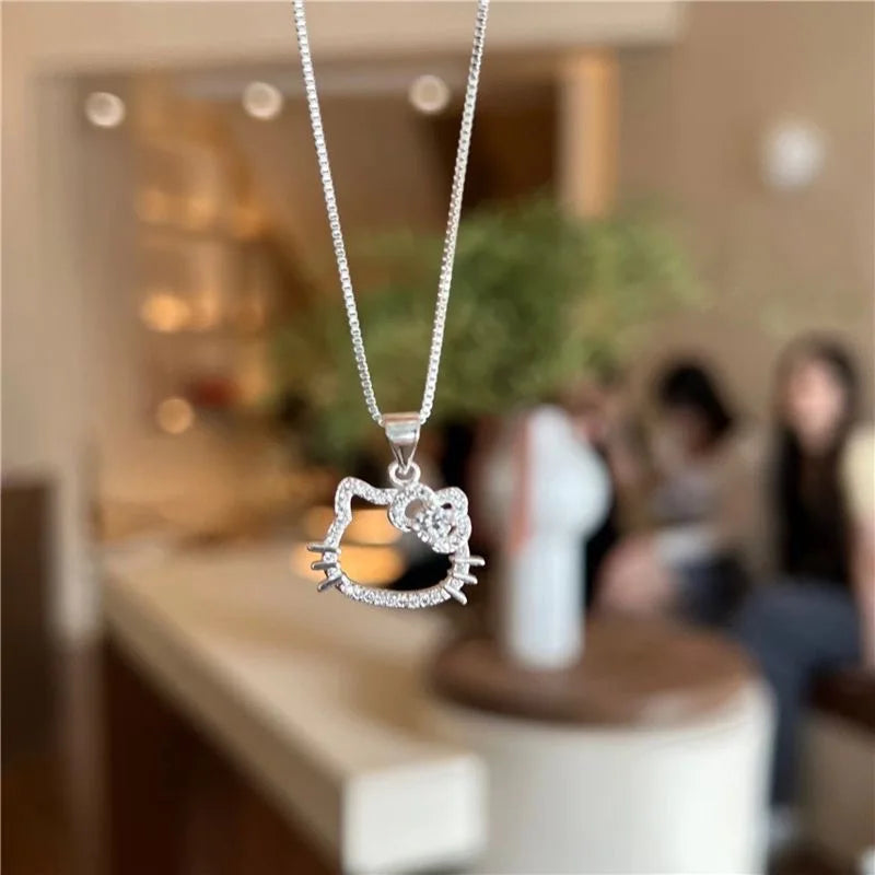 Sanrio Hello Kitty Necklace Cute Cartoon Clavicle Chain Pendant Women's Simple White Elegant Jewelry Fashion Friend Couple Gifts