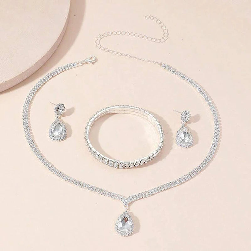 4 Pieces Luxurious Jewelry Set Exquisite Rhinestone Pendant Elegant Women's Crystal Silver Plated Necklace Earrings Bracelet Set