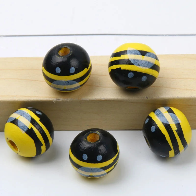 Round Balls Red Green Wooden Beads 15mm Cartoon Tree Letter Pattern Halloween Christmas Beads For Jewelry Making DIY Accessories