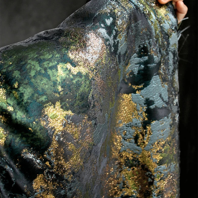 Light Retro New Chinese Double-sided Texture Blue Ink Gilded Jacquard Fabric Creative Top Gift Clothing Designer Fabric