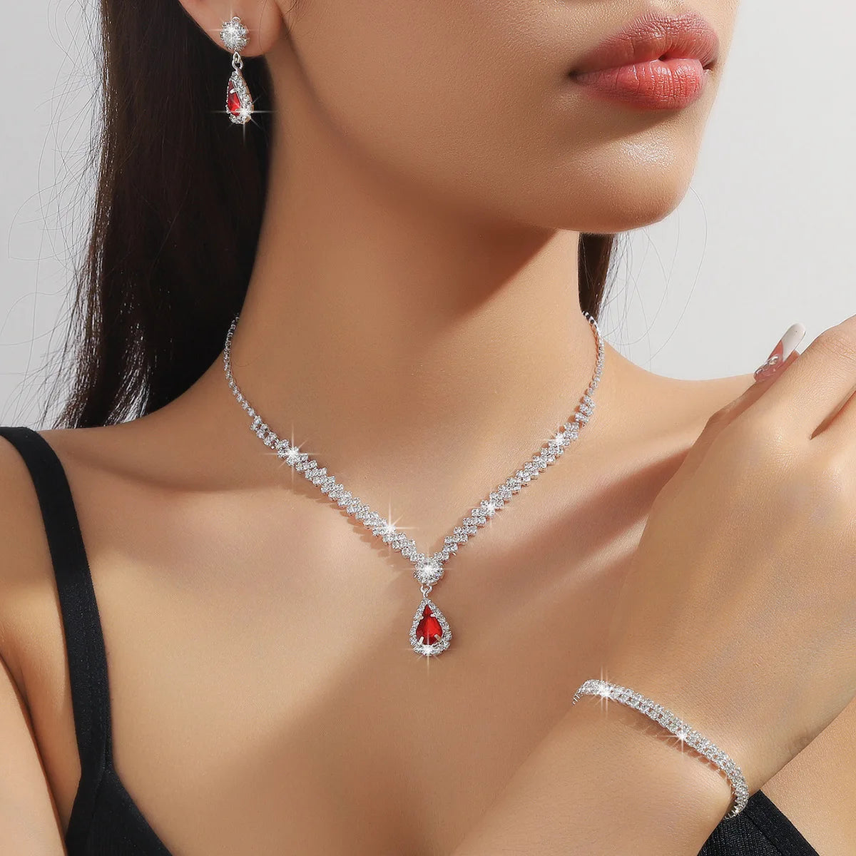 Wedding Jewelry Set for Women, Earrings, Necklace, Bracelet, Three-Piece Bridal Jewelry Set, Luxurious and High-End Accessories