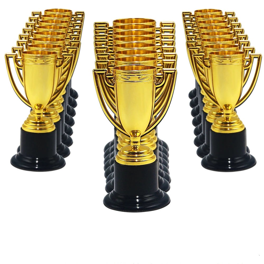 6/12Pcs Plastic Gold Trophy Prizes Kids Birthday Party Favors Kindergarten Celebration Party Rewards Pinata Easter Party Fillers