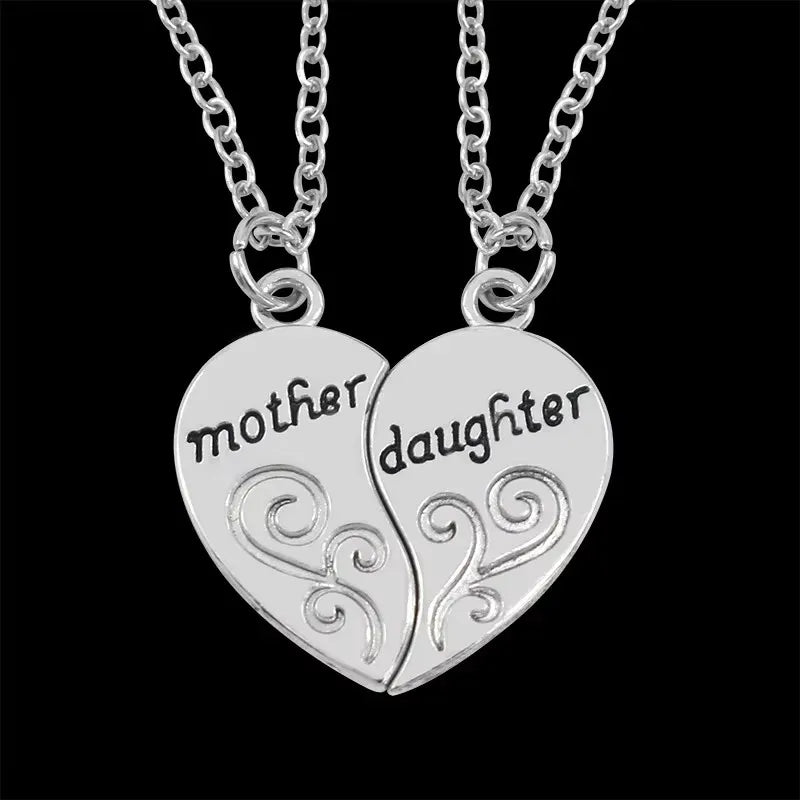 2pcs Heart Shaped Letter Necklace Alloy Mother Daughter Ladies Jewelry Holiday Commemorative Gift Decoration Accessories