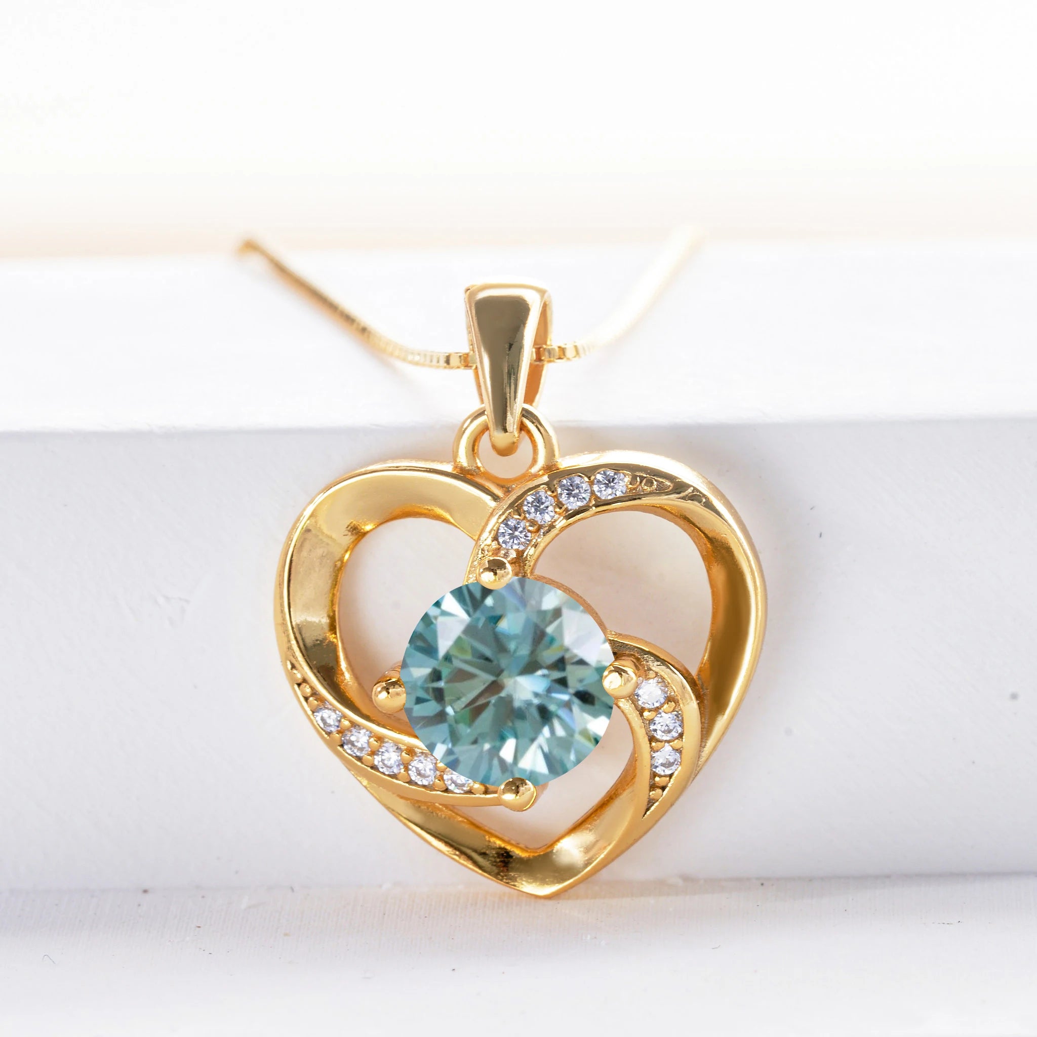 Gold Plated 1CT Moissanite Pendant Necklace For Women Classic Heart Pendant Wedding Jewelry 925 Sterling Silver GRA Moissanite
