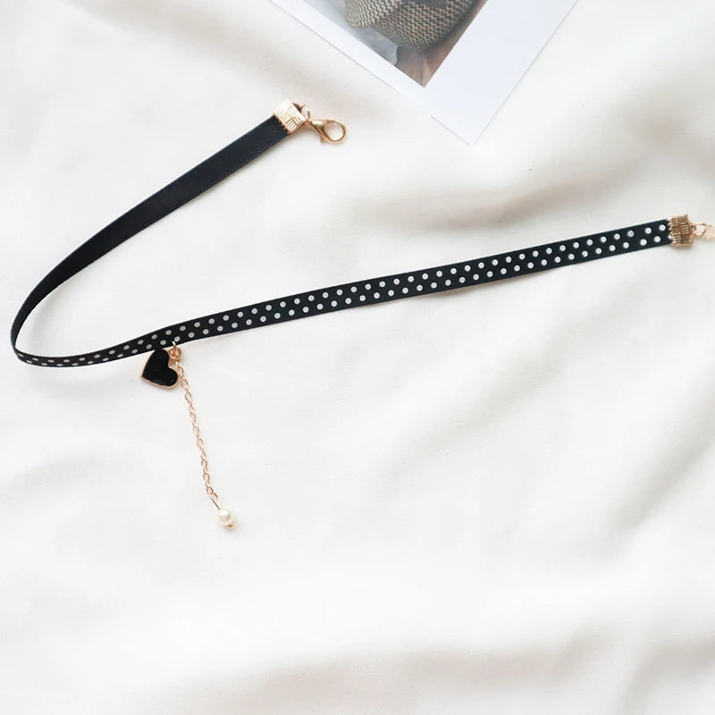 Black Choker Necklace For Women Elegant Lace Velvet Stretch Chain Gothic Flower Short Clavicle Neck Cord Aesthetic Jewelry Gift