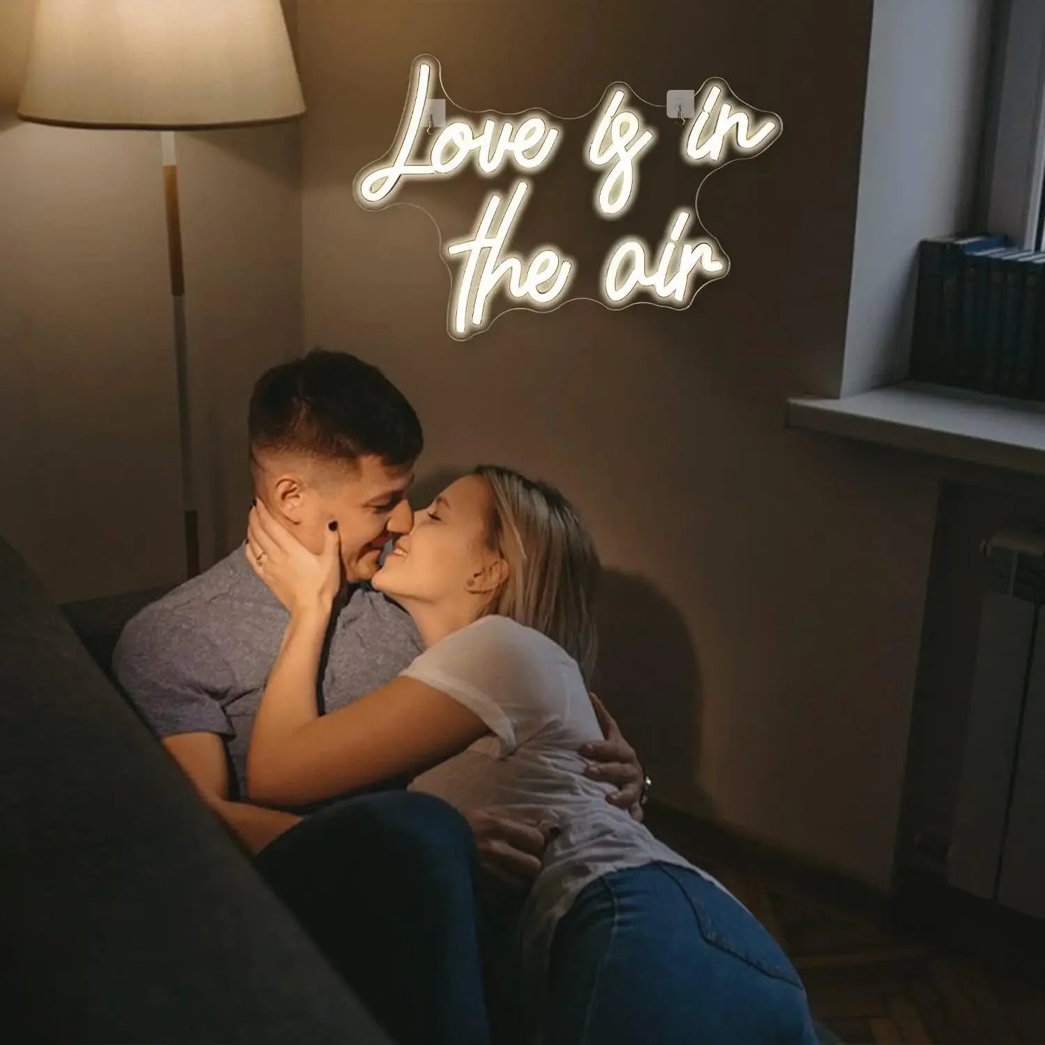Love is in The Air LED Neon Sign for Wall Decor Wedding Neon Light for Bedroom Home Bar Wedding Party Gift,USB