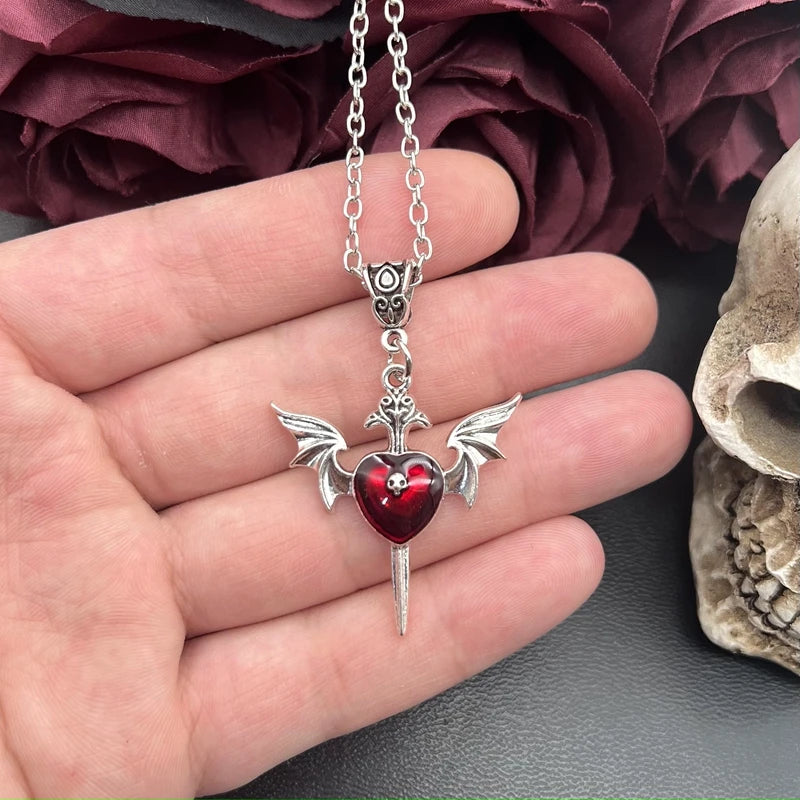 1pcs Punk Cross Skull Enamel Peach Heart Necklace Devil's Winged Dagger Heart Pendant Necklace Gothic Jewelry Gift